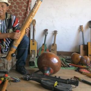 7 DEC 20.00u Tsammy Tsara Tsara, multi instrumentalist, Madagacar